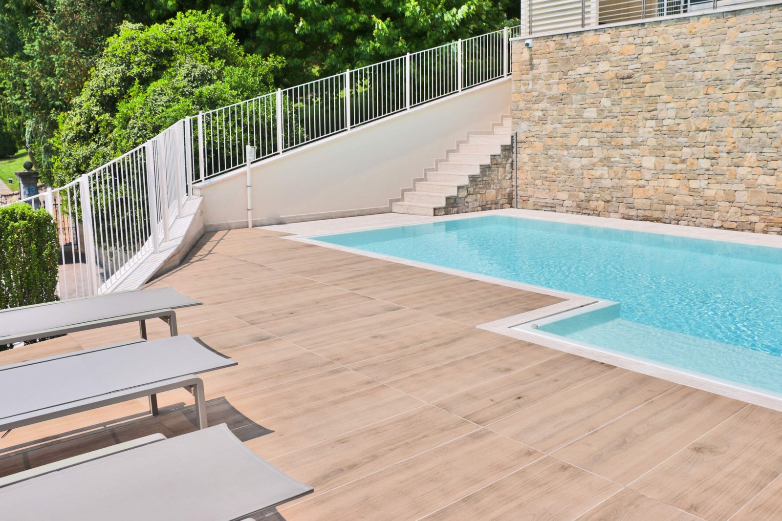 Porcea Light Timber